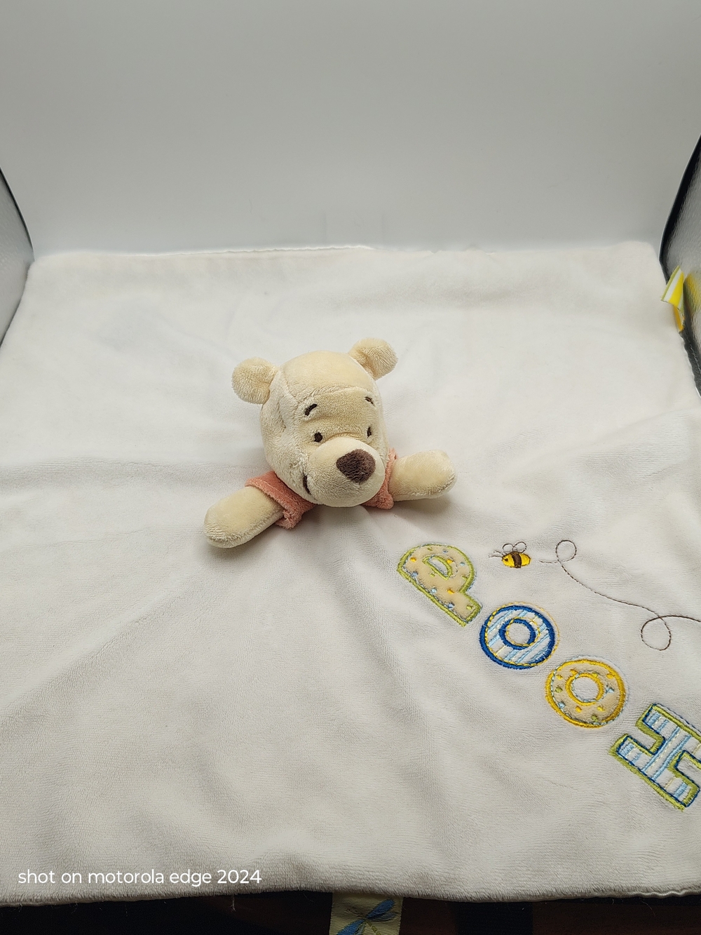 Disney Baby Winnie The Pooh Security Blanket Lovey Honey Bee Plush Cream Satin